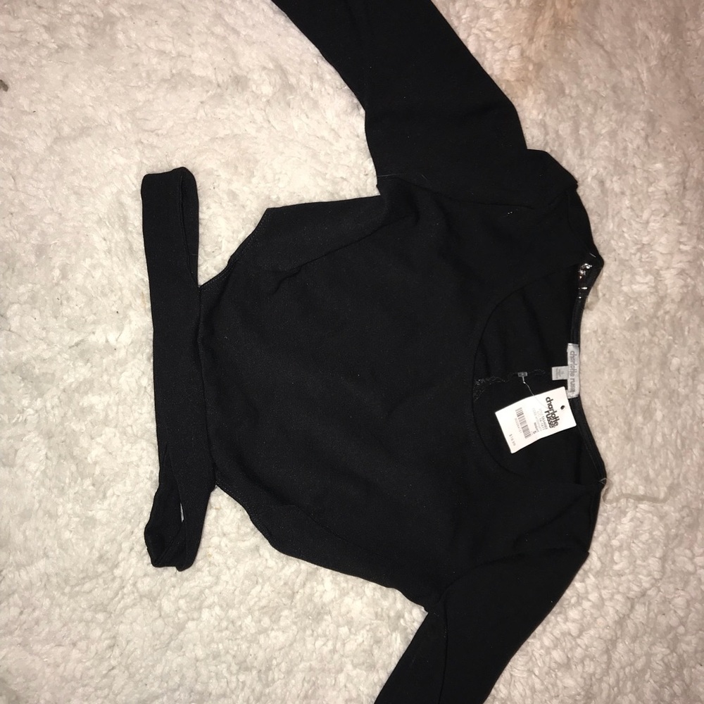 Black crop top